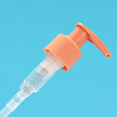مضخة لوشن بلاستيكية ذات ربيع داخلي 1.00ml/T - 1.50ml/T لغسل الجسم