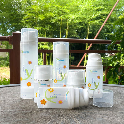 30 مل 100 مل مضخة بلا هواء زجاجة كريم الوجه زجاجة أساس مضخة زجاجة بلا هواء التعبئة والتغليف مستحضرات التجميل